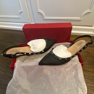 Valentino Garavani Rockstud Mesh
Slingback